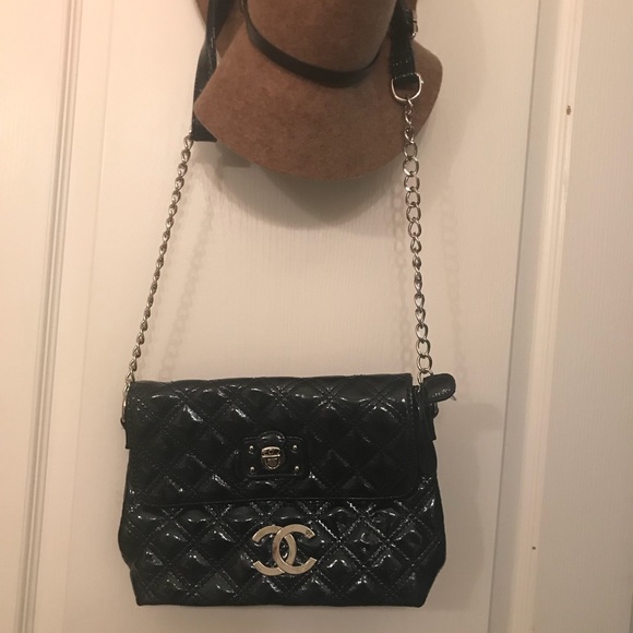 Handbag - Picture 2 of 2